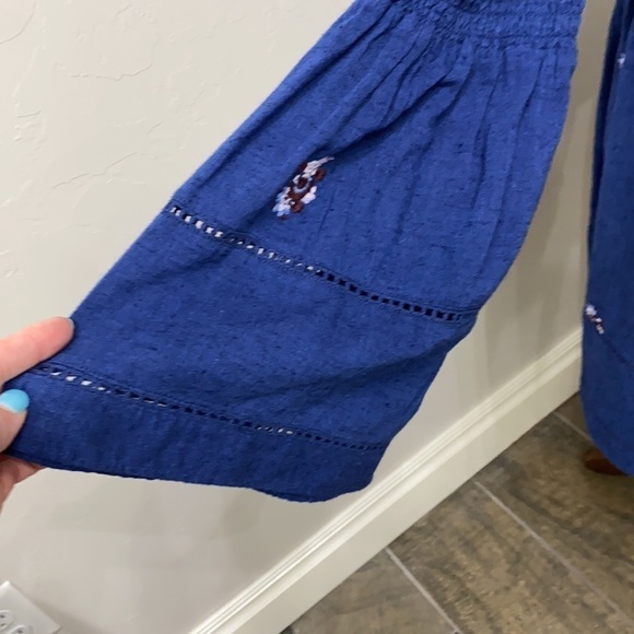 Free People blue boho smocked top size small - Picture 4 of 11